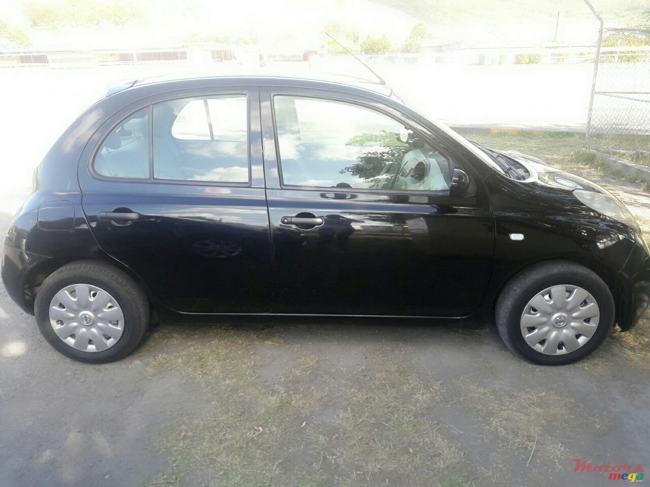 2004' Nissan March photo #2