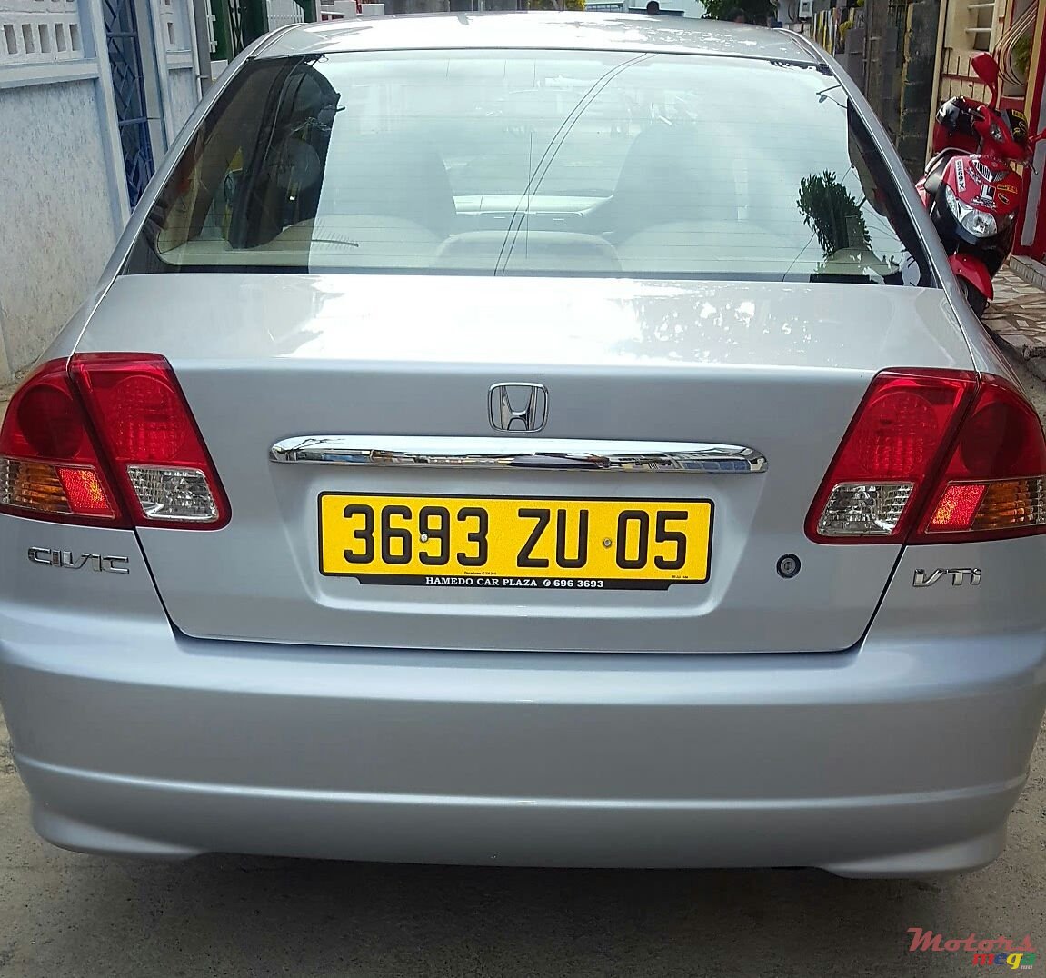 2005' Honda Civic 10/10  VTI photo #2