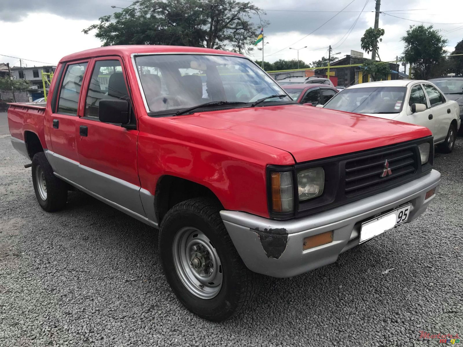 1995' Mitsubishi L 200 photo #1