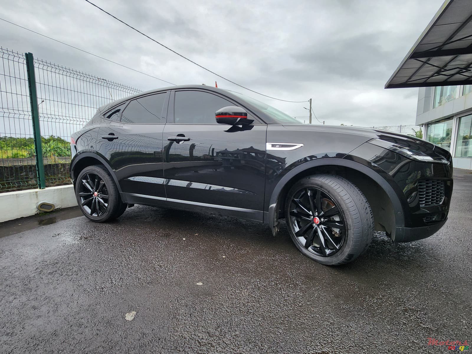 2019' Jaguar E-Pace photo #4