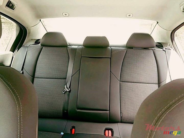 2012' Peugeot 508 photo #4