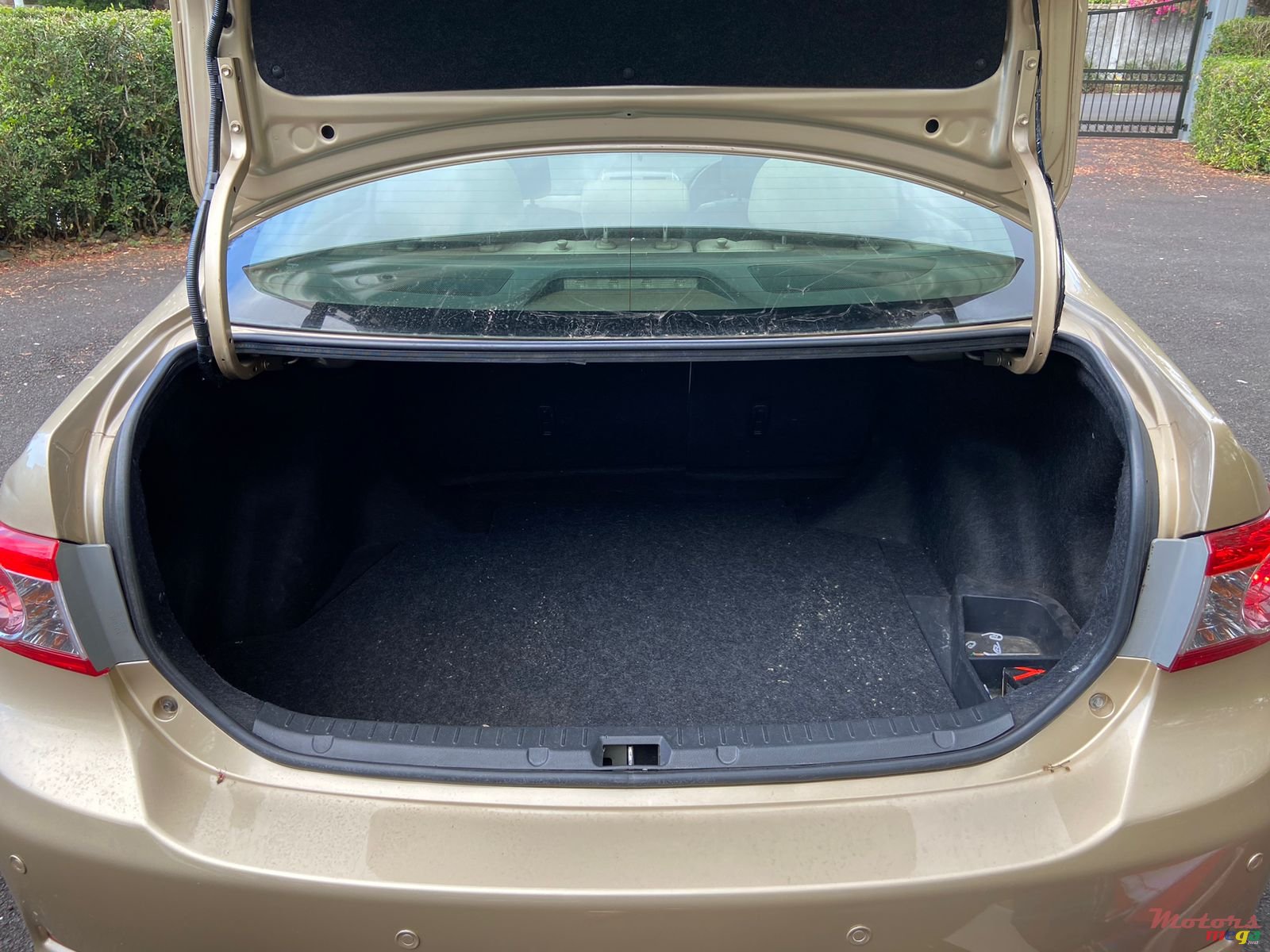 2013' Toyota Corolla photo #7