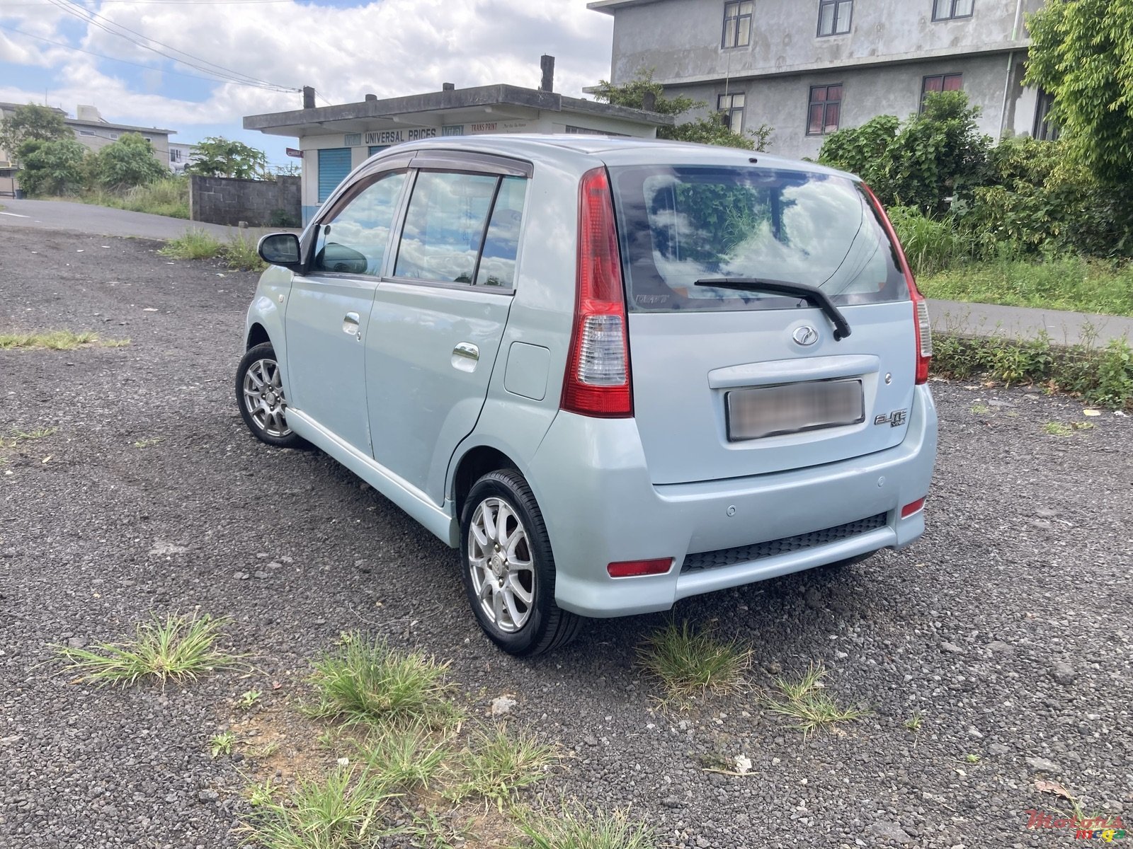 2011' Perodua Elite Viva photo #2