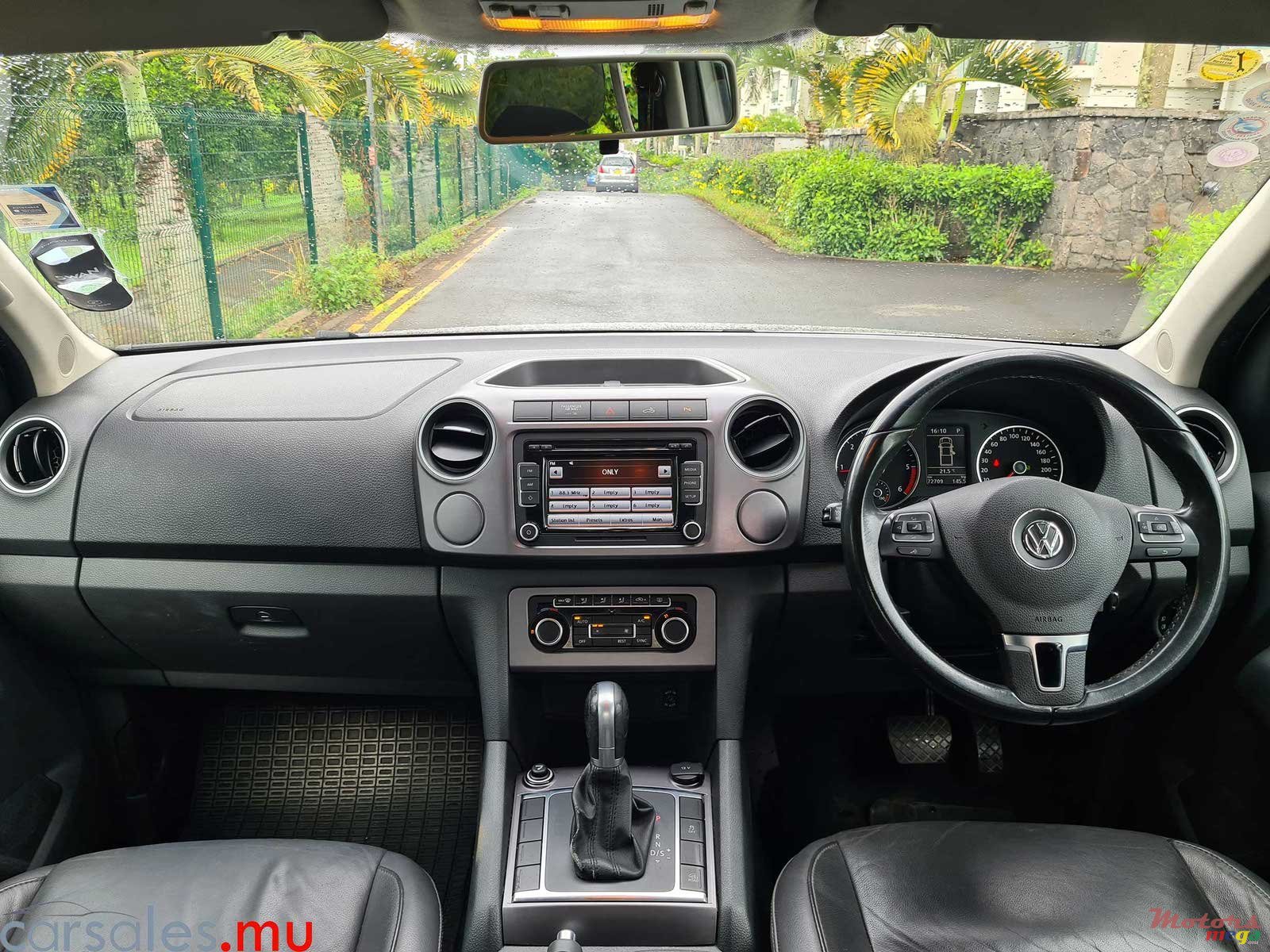 2015' Volkswagen Amarok 2.0 TDI AWD photo #6