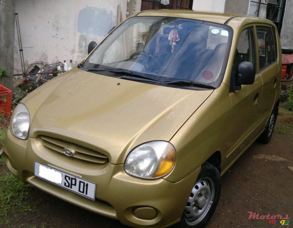 2001' Hyundai Atos photo #1