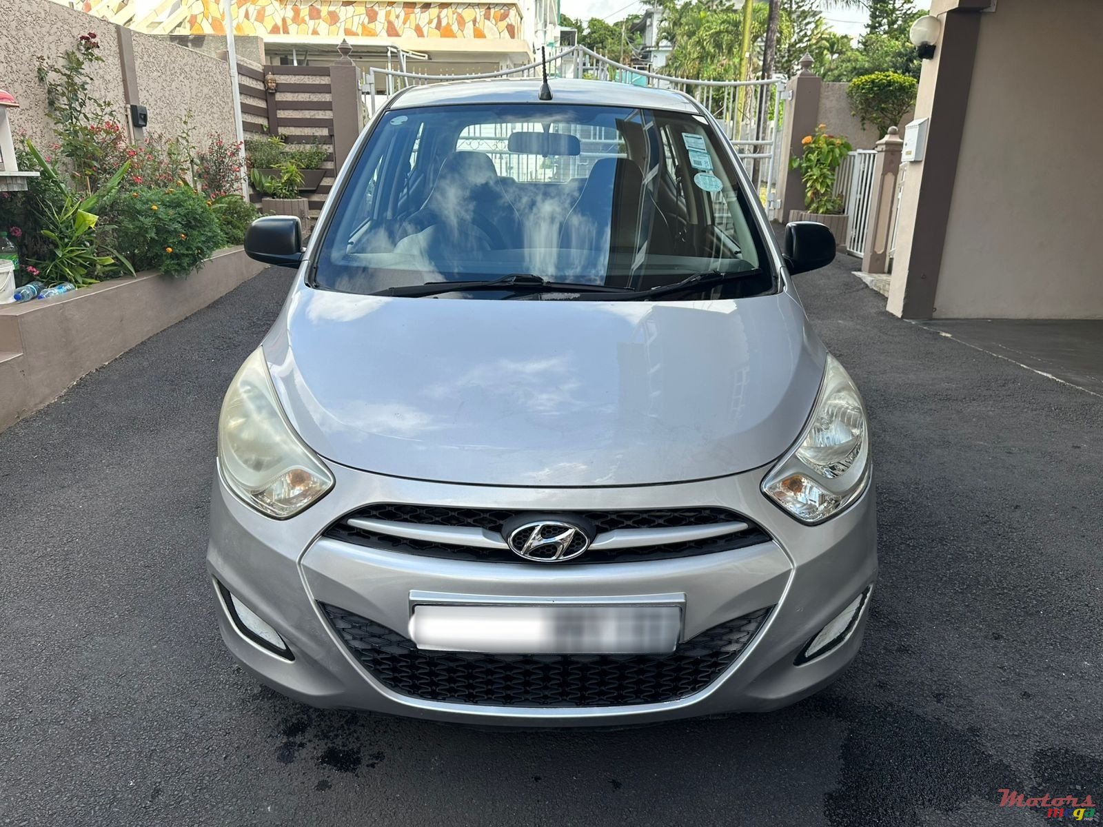 2015' Hyundai i10 photo #1