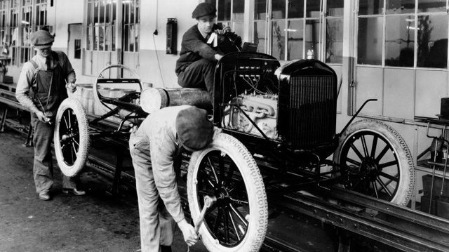 5 Popular Myths about Ford and His Model T