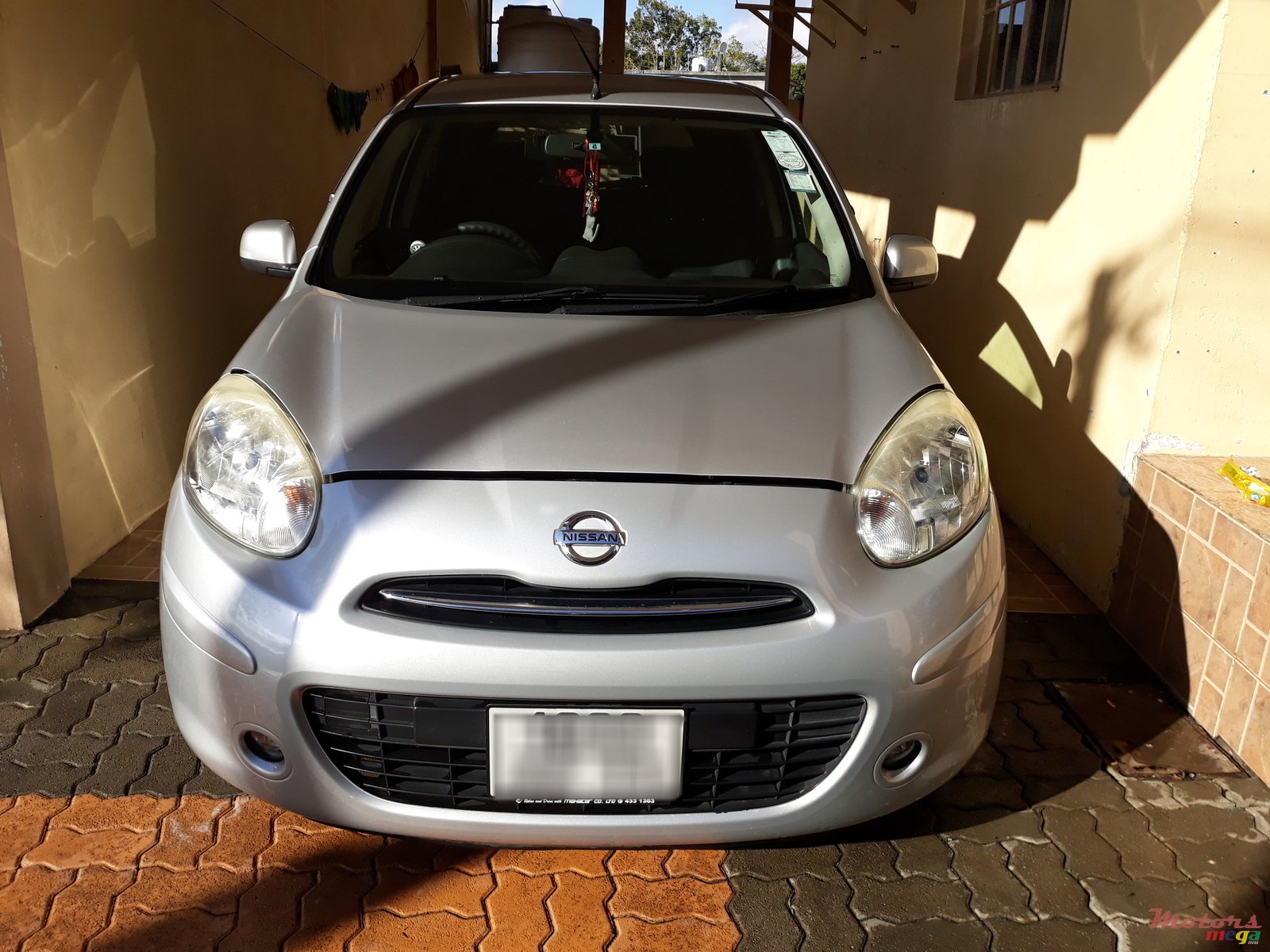 2011' Nissan March photo #1