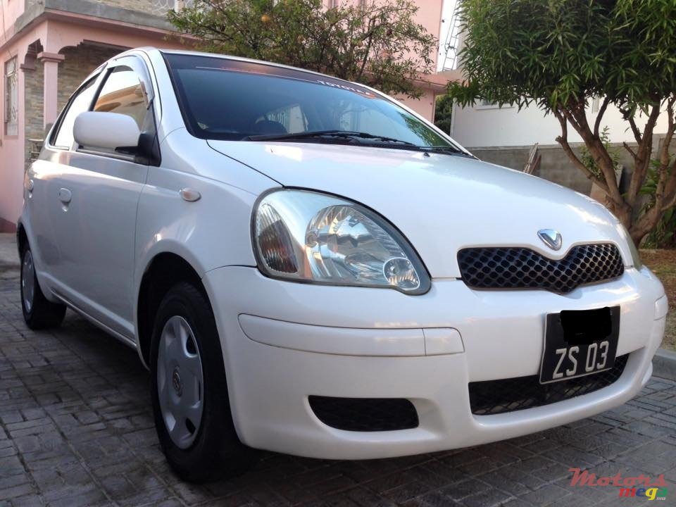 2003' Toyota Vitz no photo #1