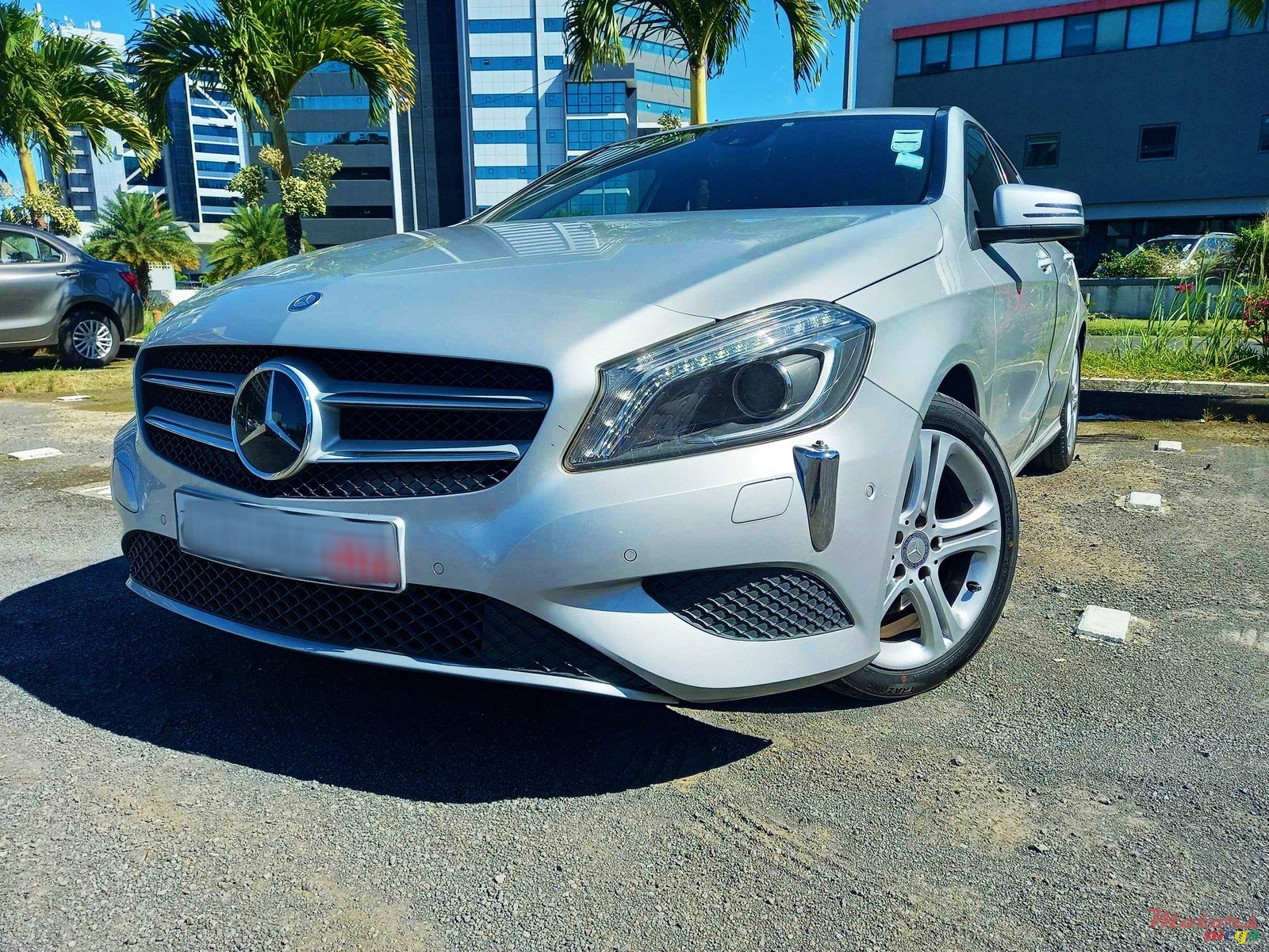 2014' Mercedes-Benz A 180 Style photo #1