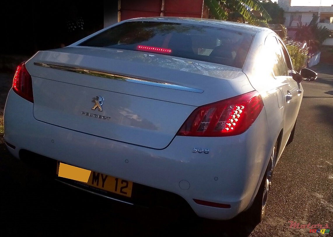 2012' Peugeot 508 photo #2