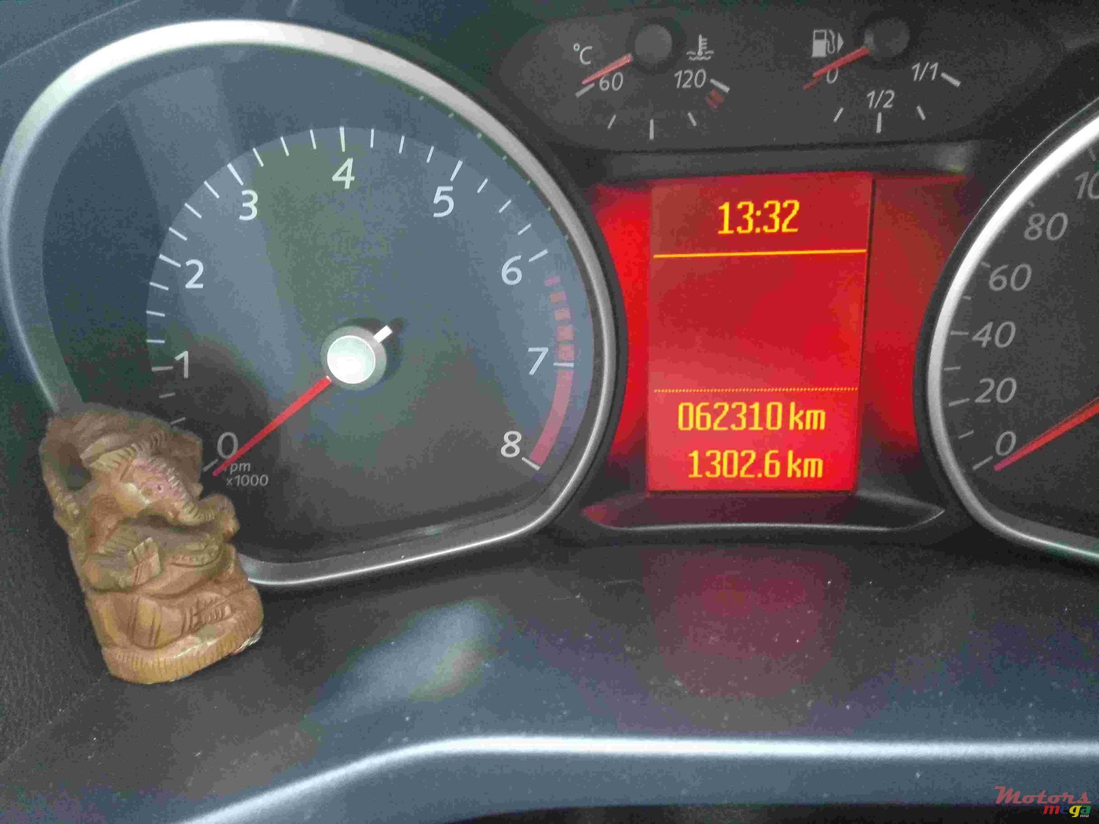 2011' Ford Mondeo photo #5