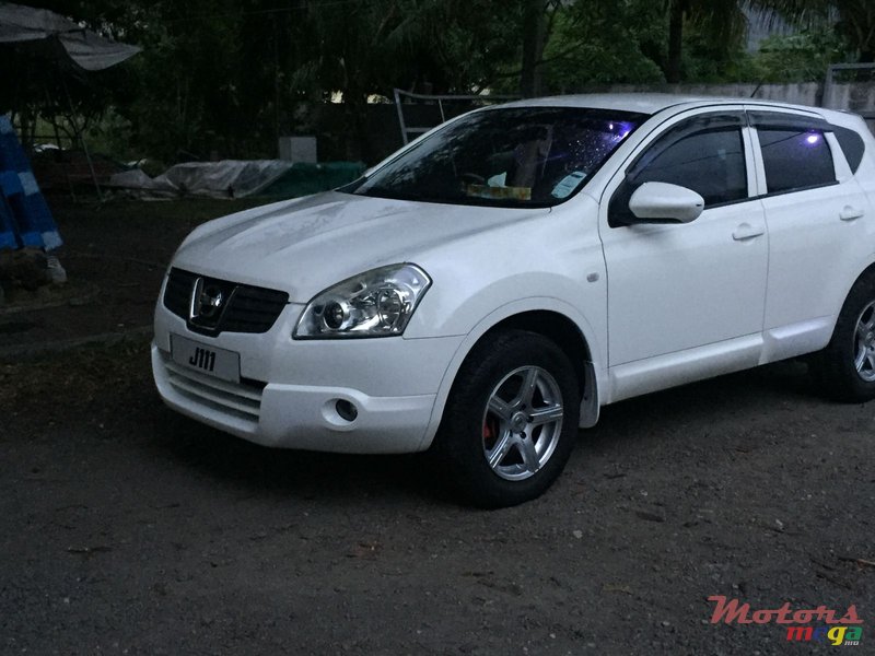 2008' Nissan Qashqai photo #1