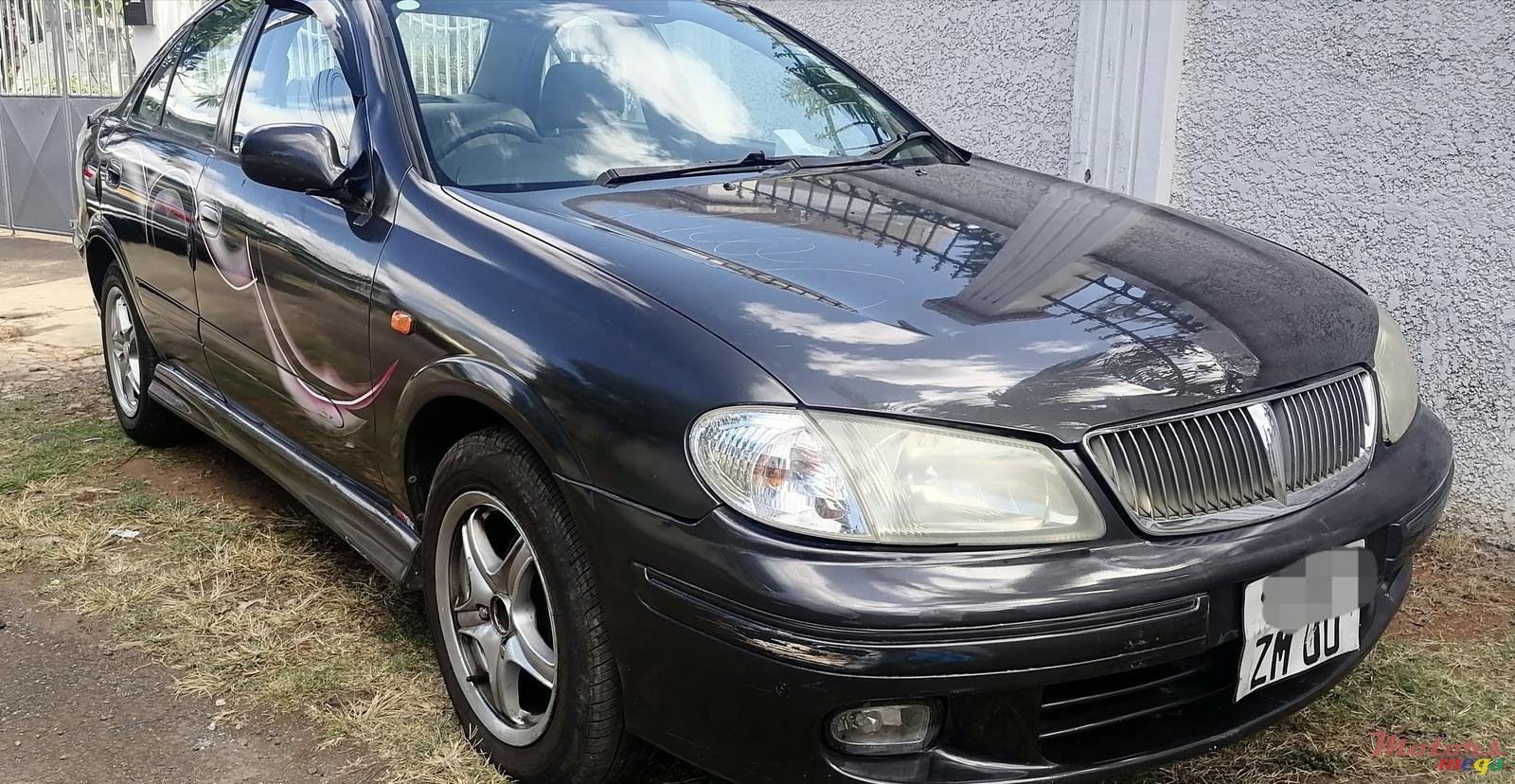 2000' Nissan Sunny photo #4