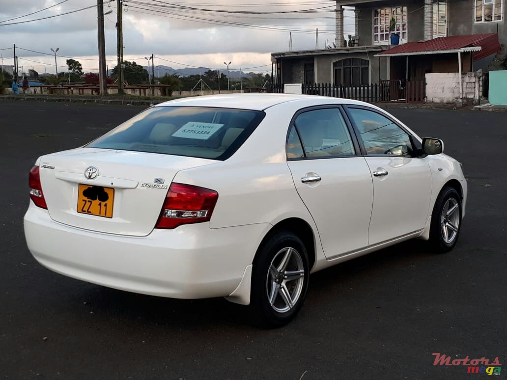 2011' Toyota Axio X LIMITED EDITION photo #1