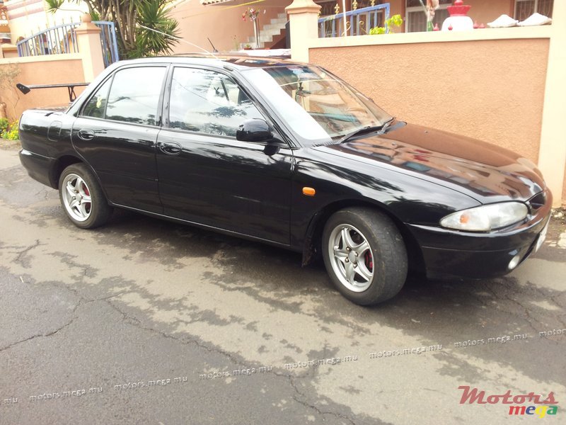 2004' Proton photo #1