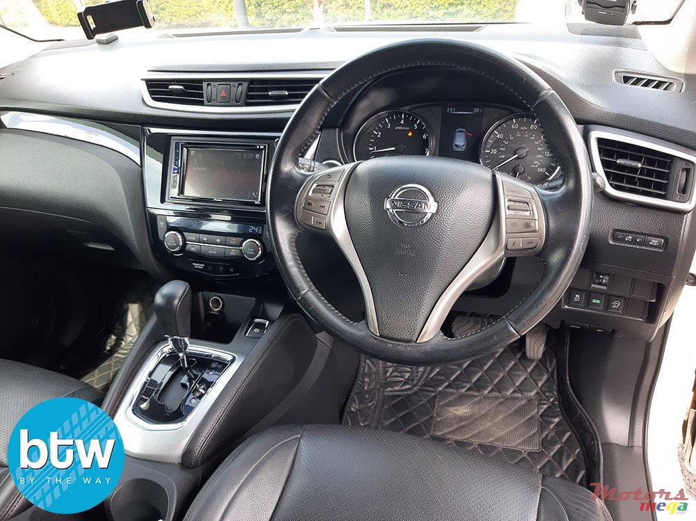 2015' Nissan Qashqai photo #7