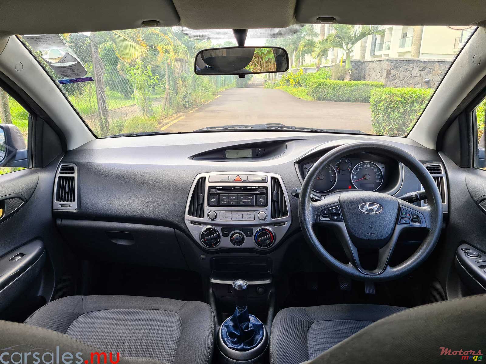 2012' Hyundai i20 1.2 photo #6