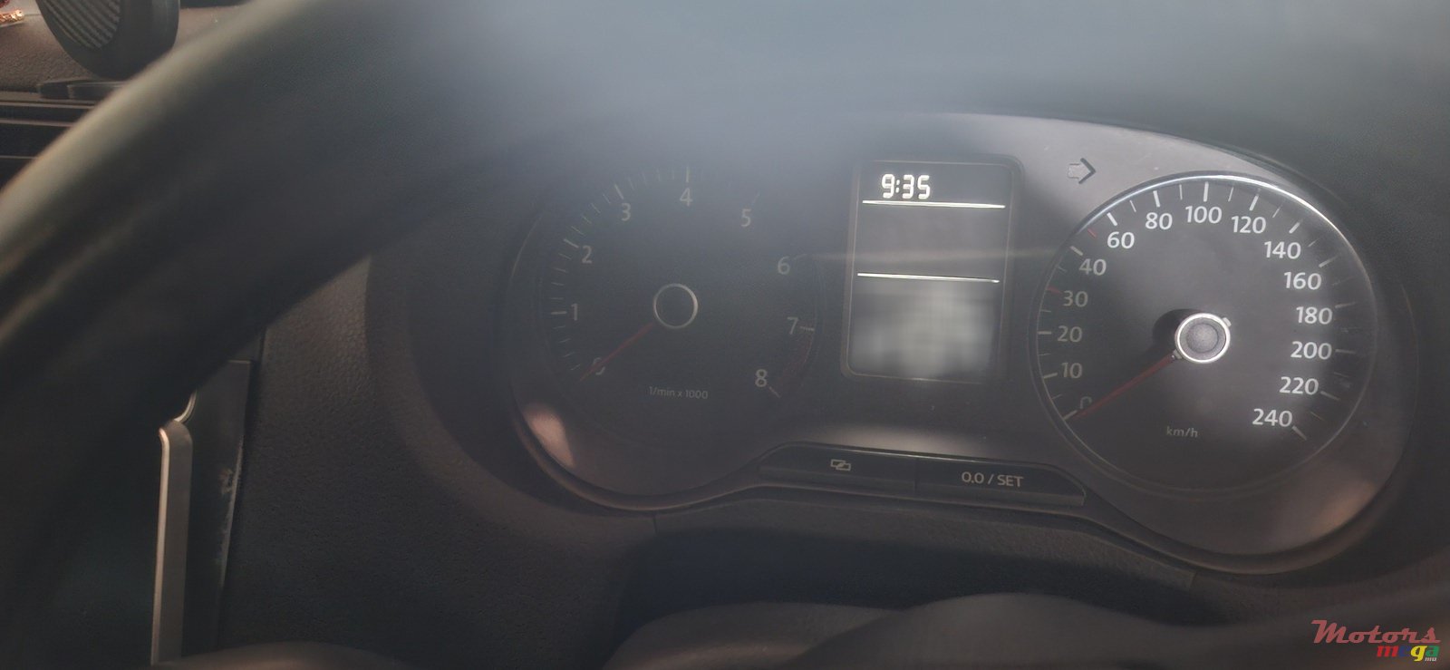 2012' Volkswagen Polo photo #6