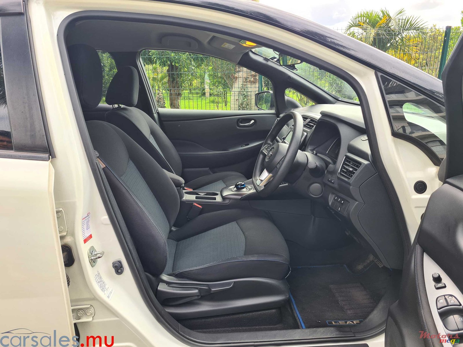 2018' Nissan Leaf X photo #5