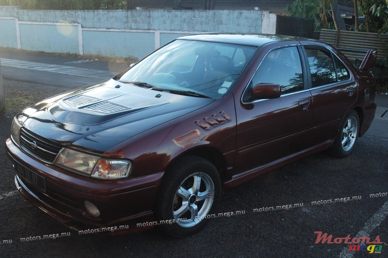 1997' Nissan Sunny photo #2