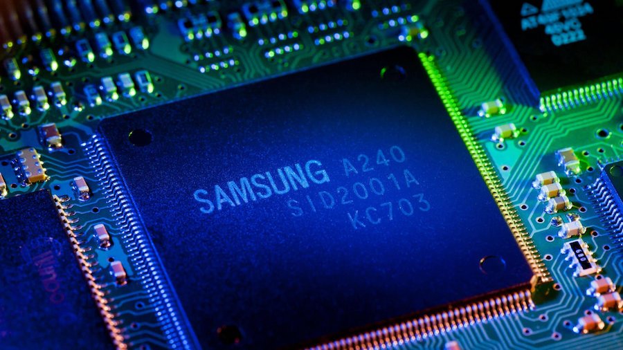 Samsung profite de la crise des semi-conducteurs