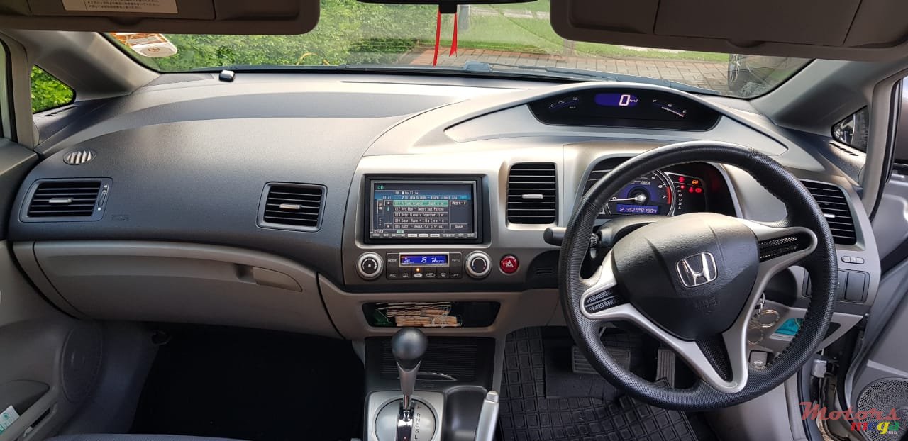 2009' Honda Civic Hybrid photo #3