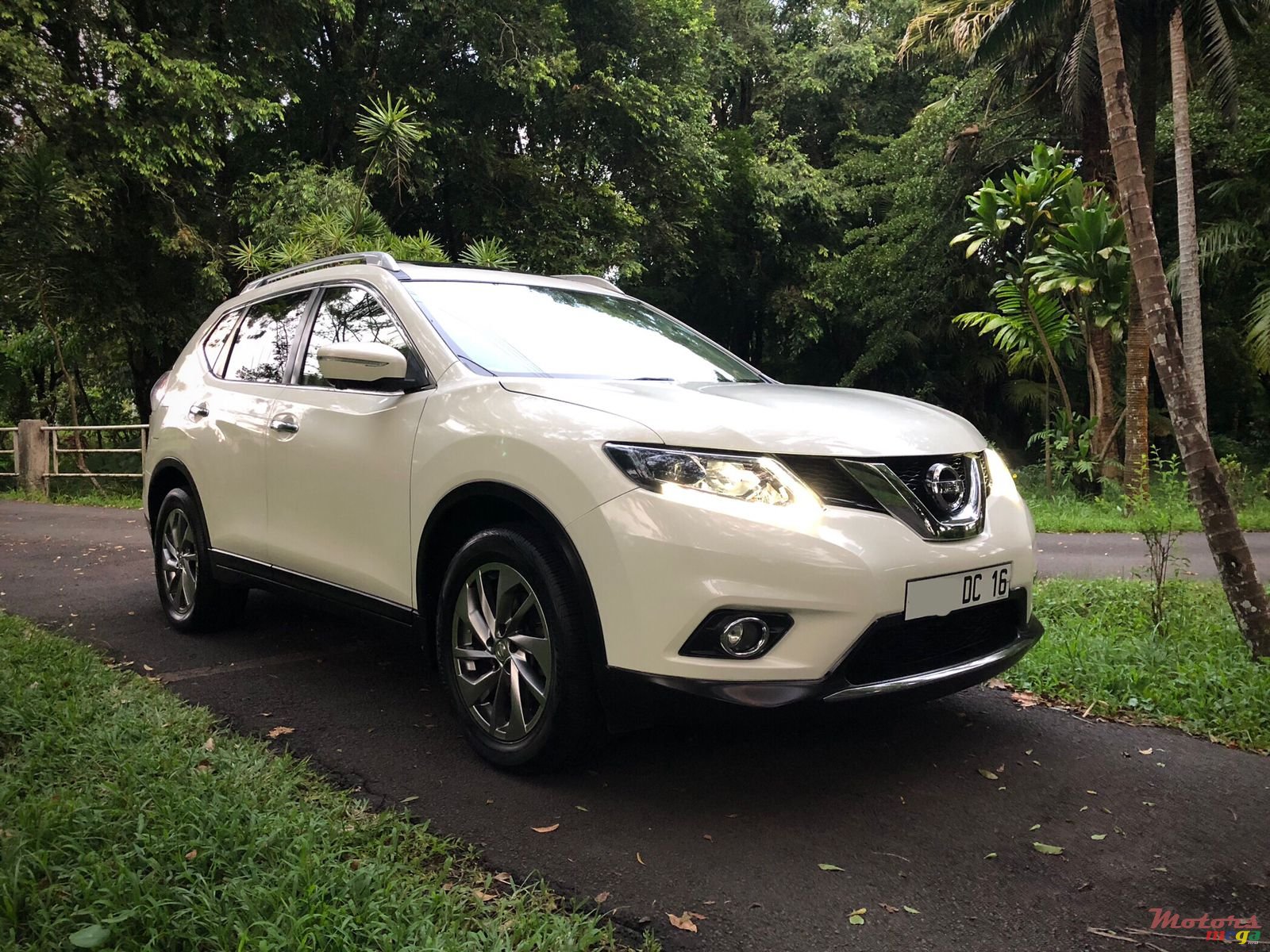 2016' Nissan X trail photo #1