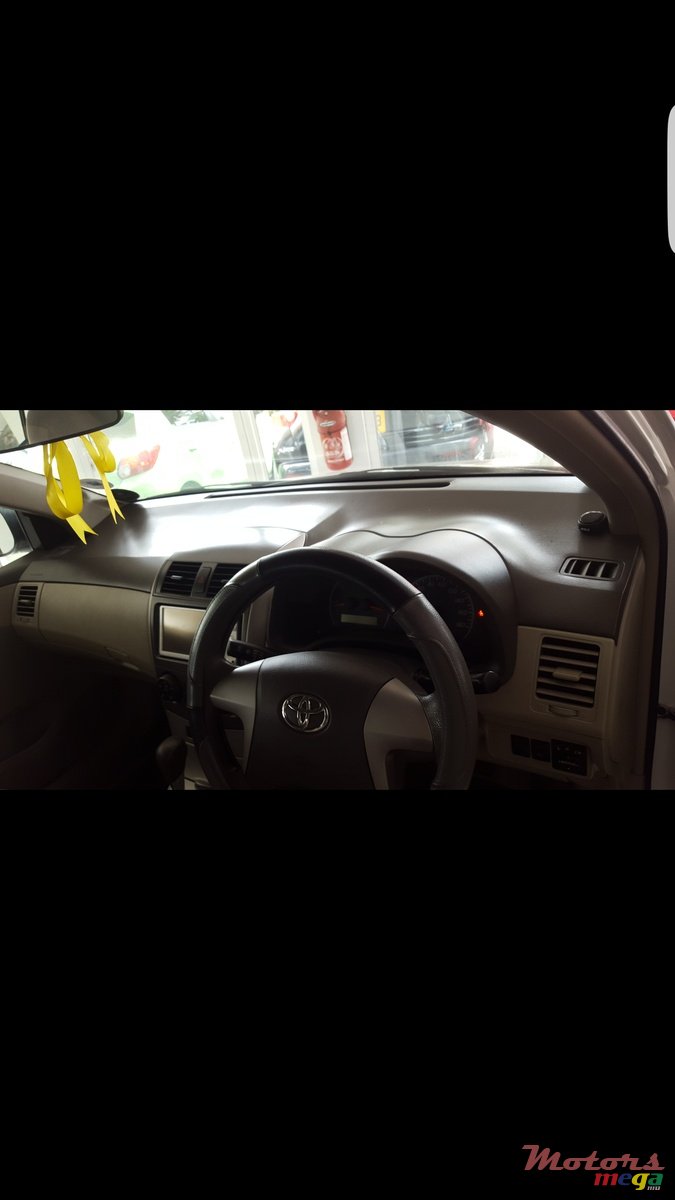 2010' Toyota Axio photo #2