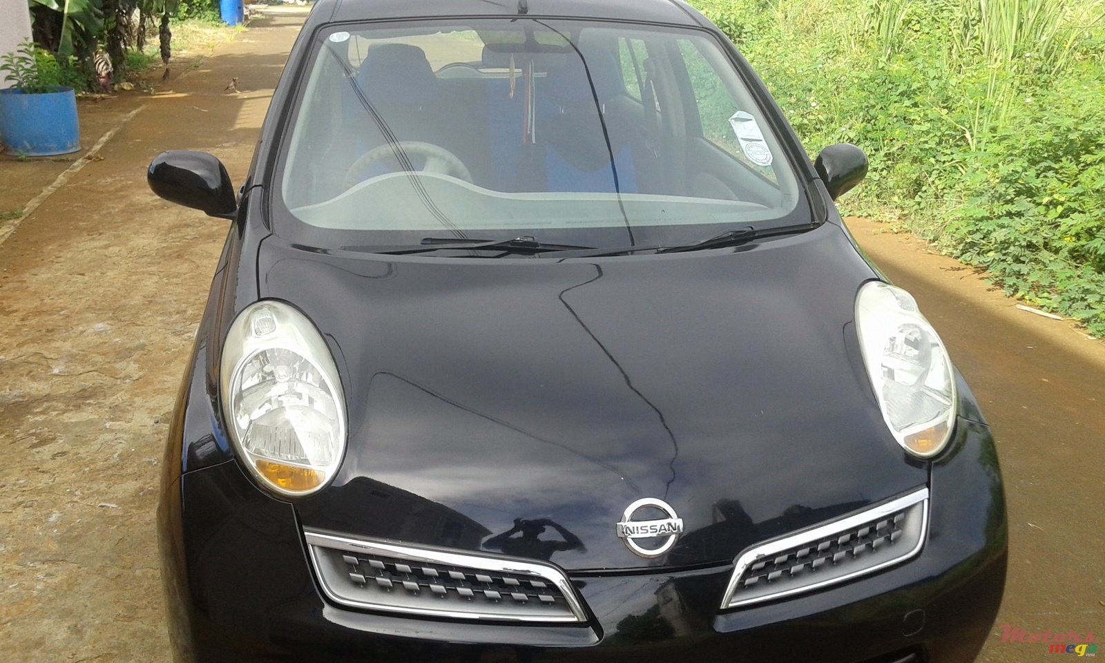 2010' Nissan AK12 photo #1