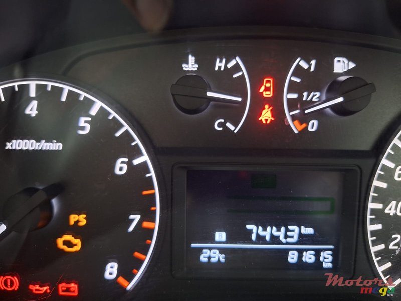 2014' Nissan Sentra photo #6