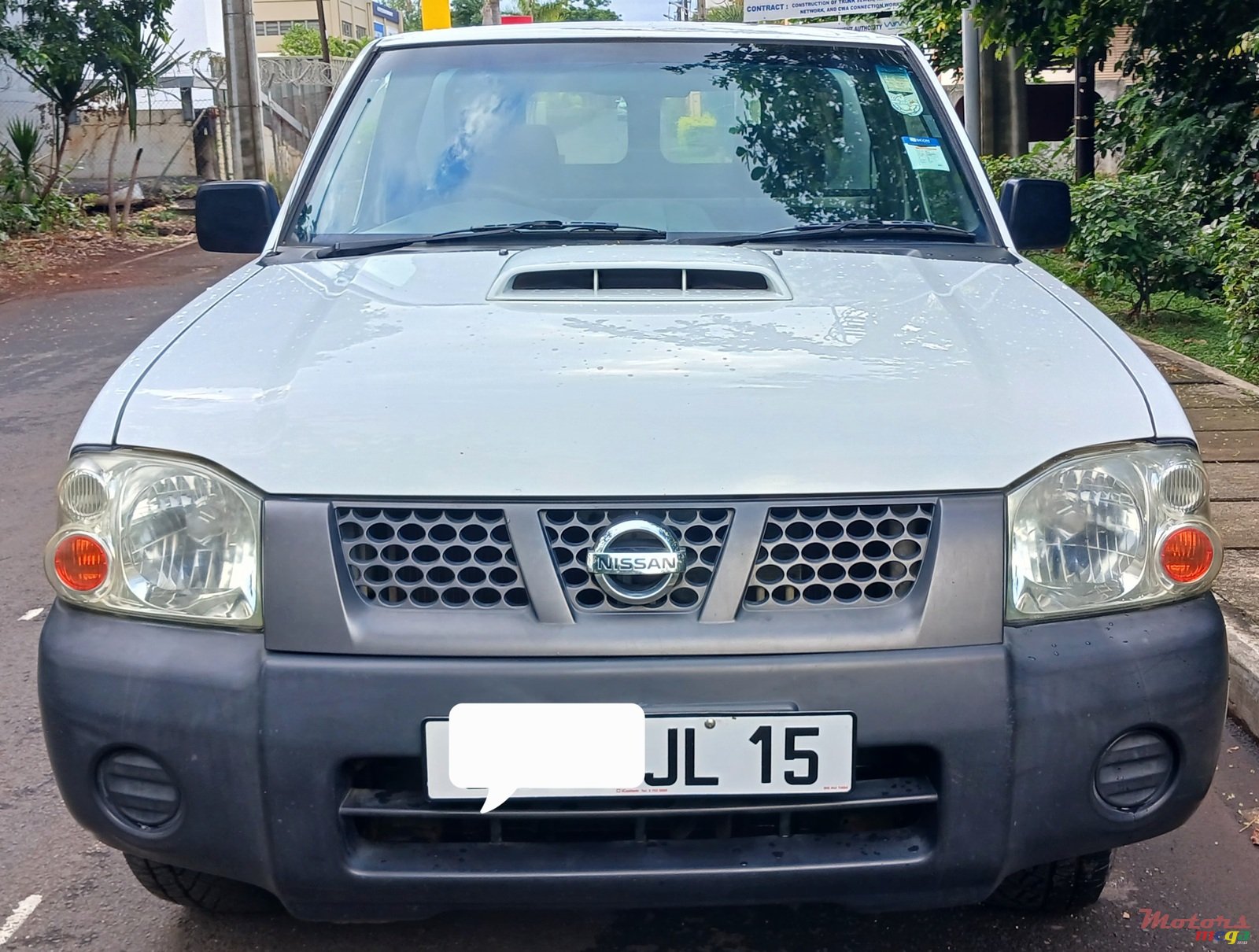 2015' Nissan photo #2