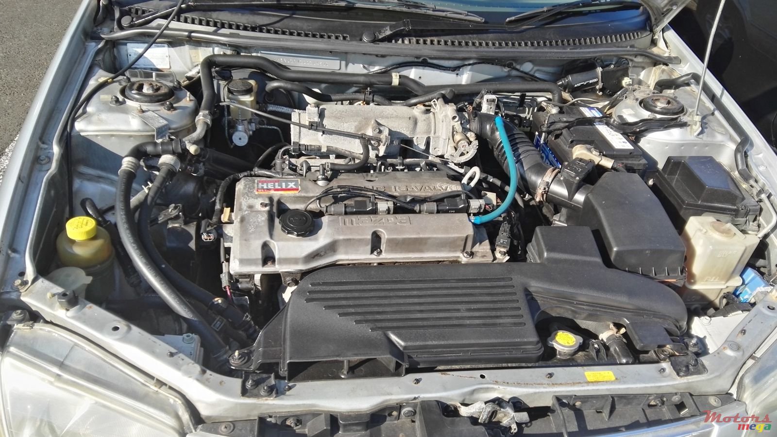 1999' Mazda 323 photo #6