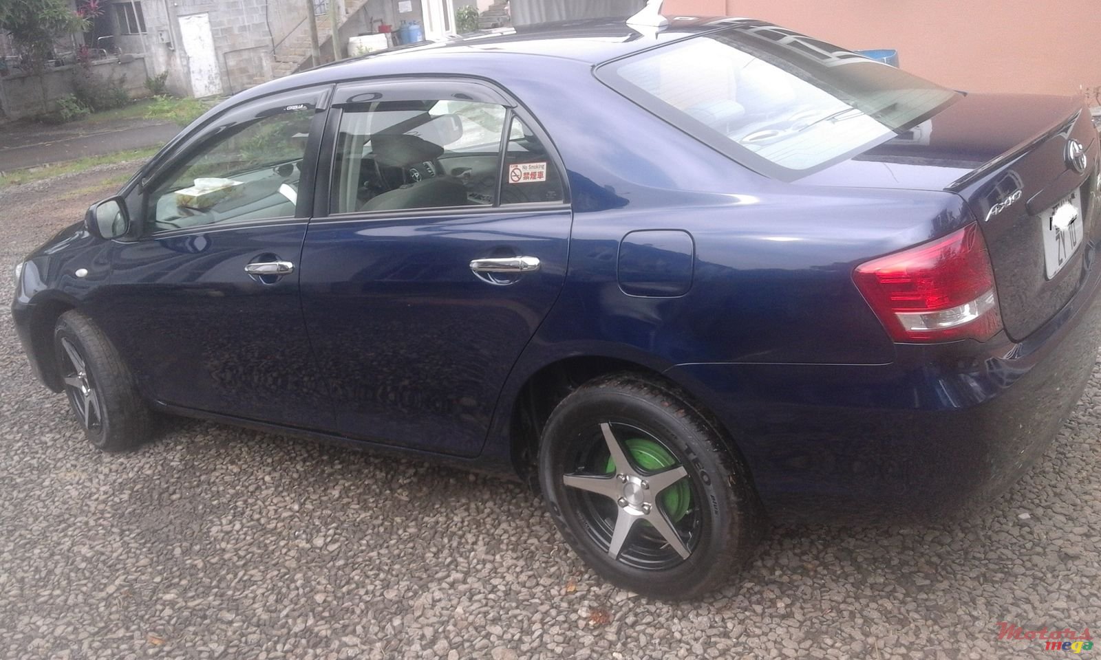 2010' Toyota Axio nil photo #1