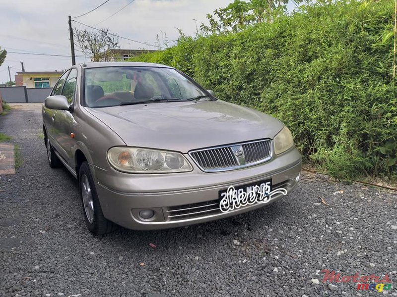 2005' Nissan Sunny N17 [VIP] photo #1