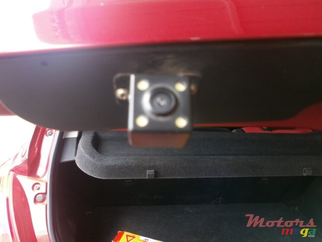 2012' Suzuki Swift Japan photo #3