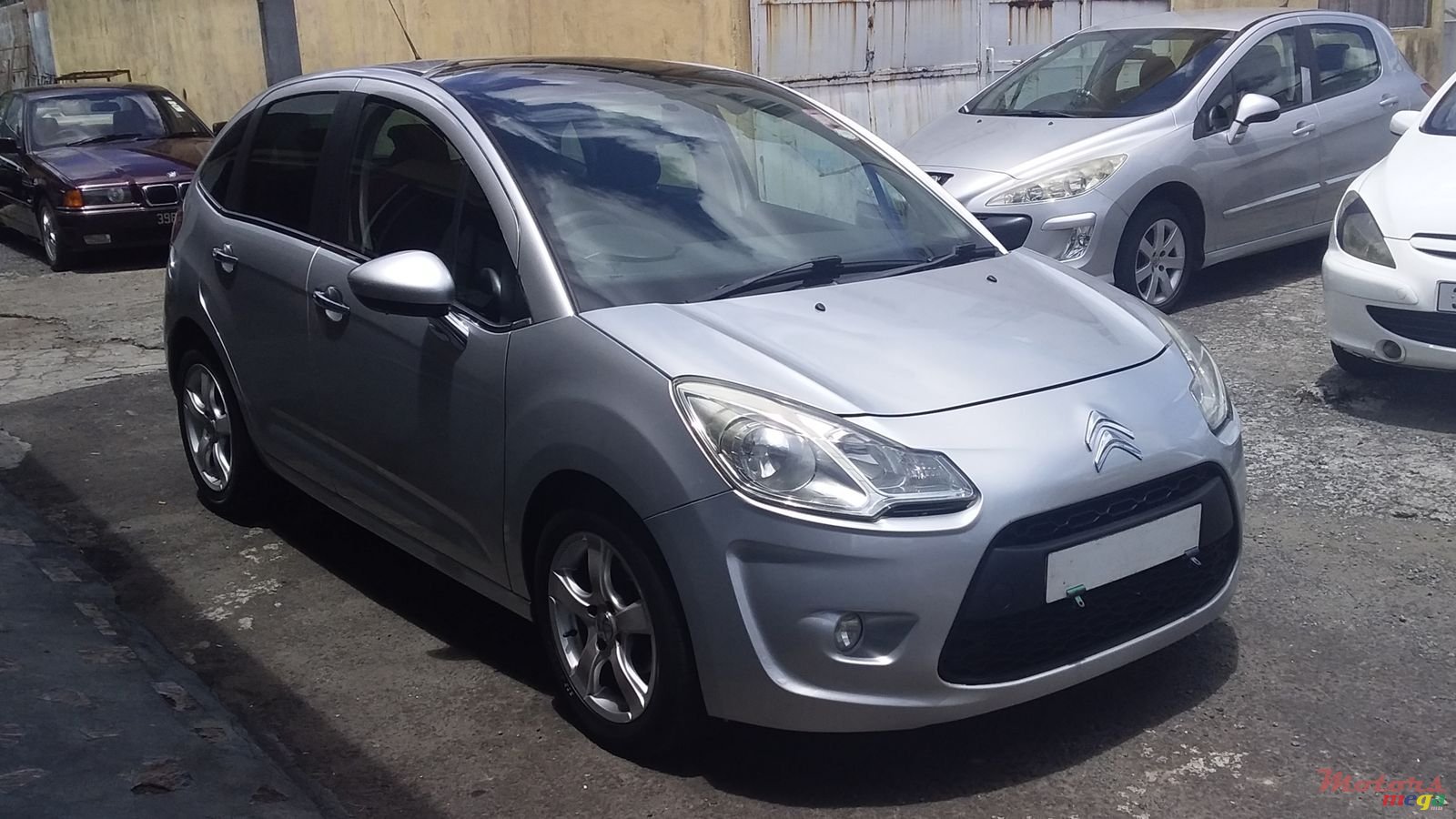 2012' Citroen C3 photo #1