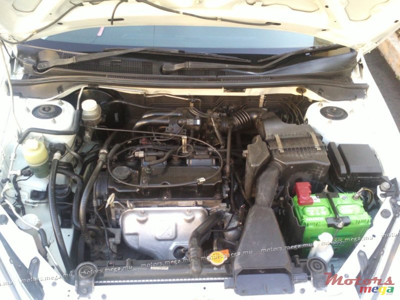 2007' Mitsubishi photo #4