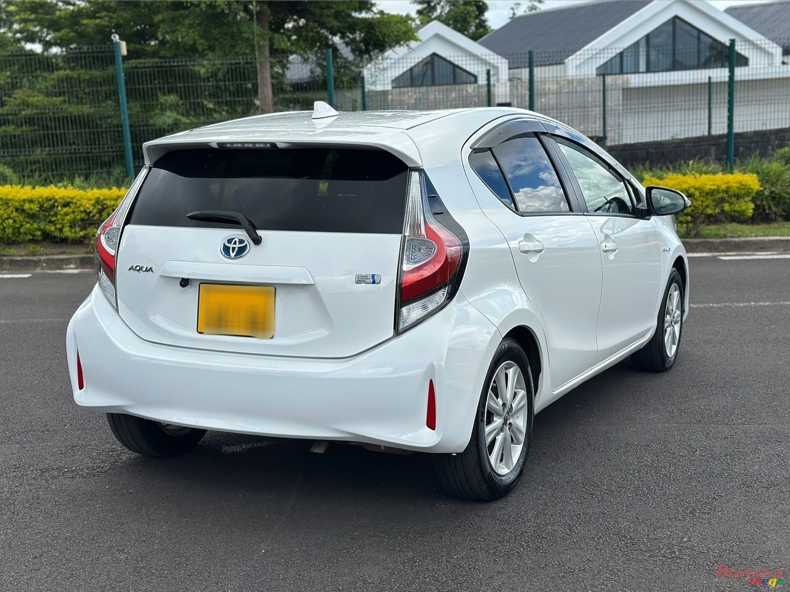 2018' Toyota Aqua photo #4