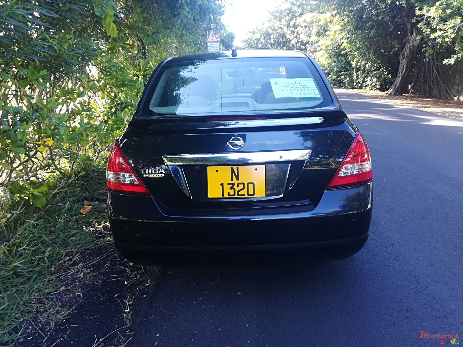 2007' Nissan Tiida photo #2