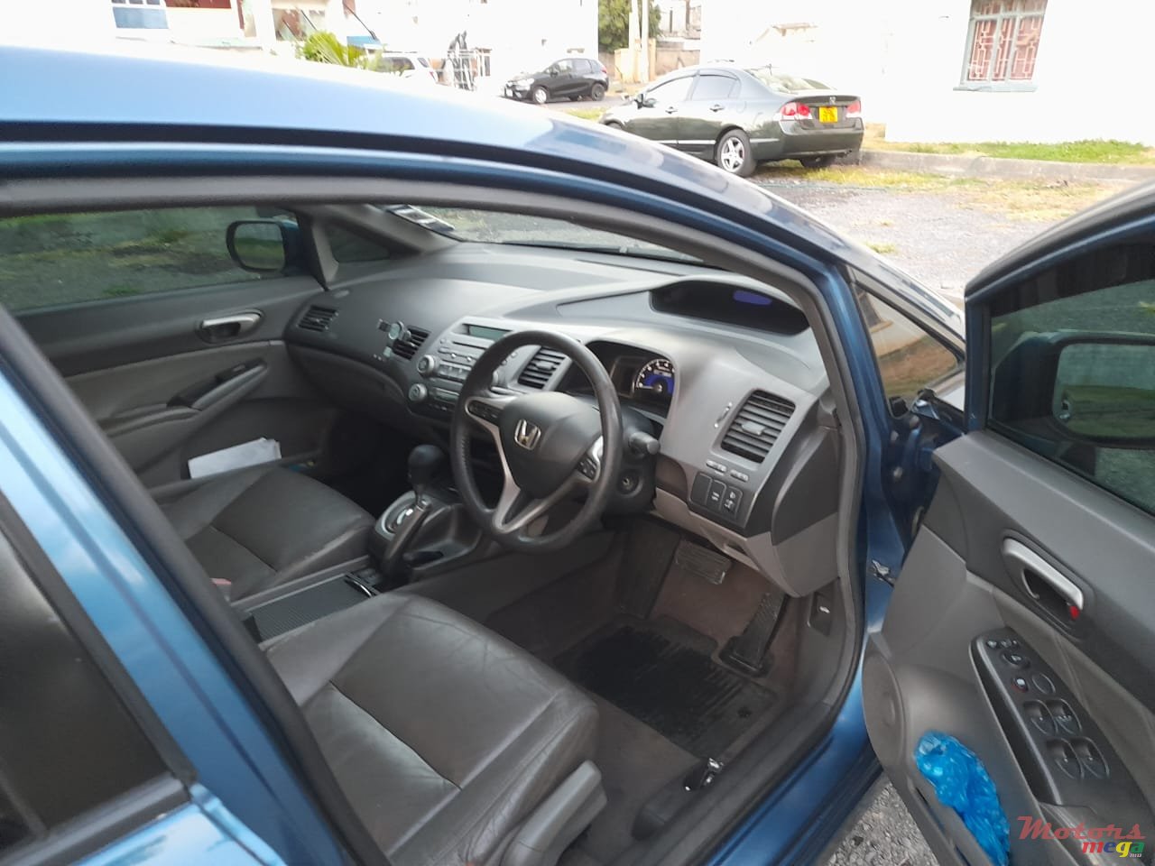 2008' Honda Civic Hybrid photo #3