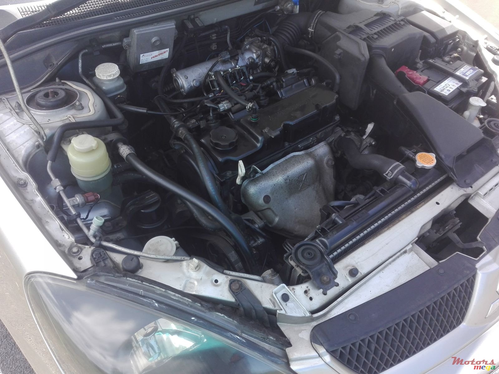 2008' Mitsubishi Lancer photo #2