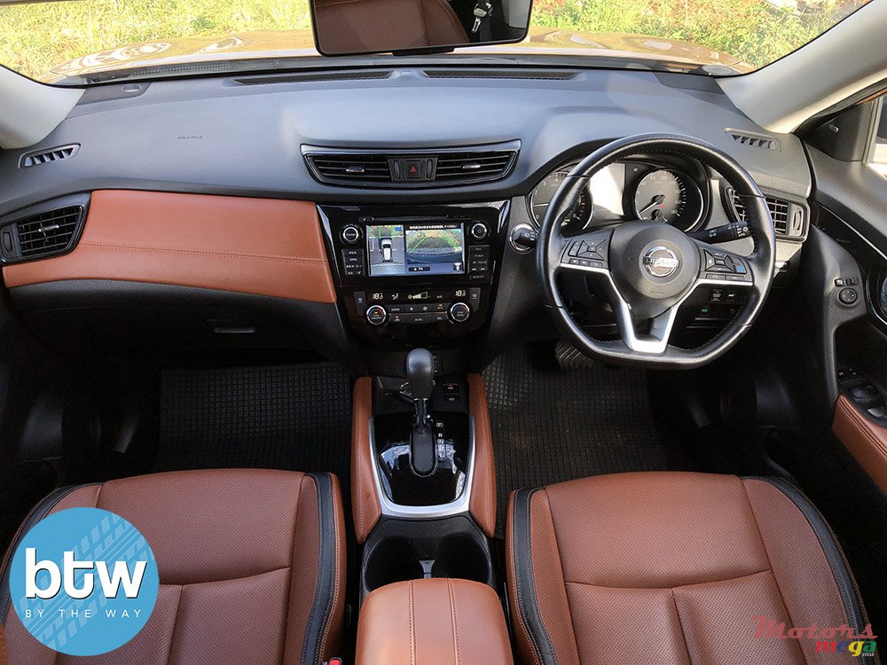 2020' Nissan X-Trail photo #7