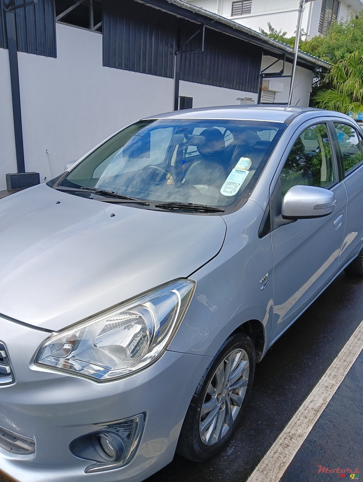 2016' Mitsubishi Attrage photo #4