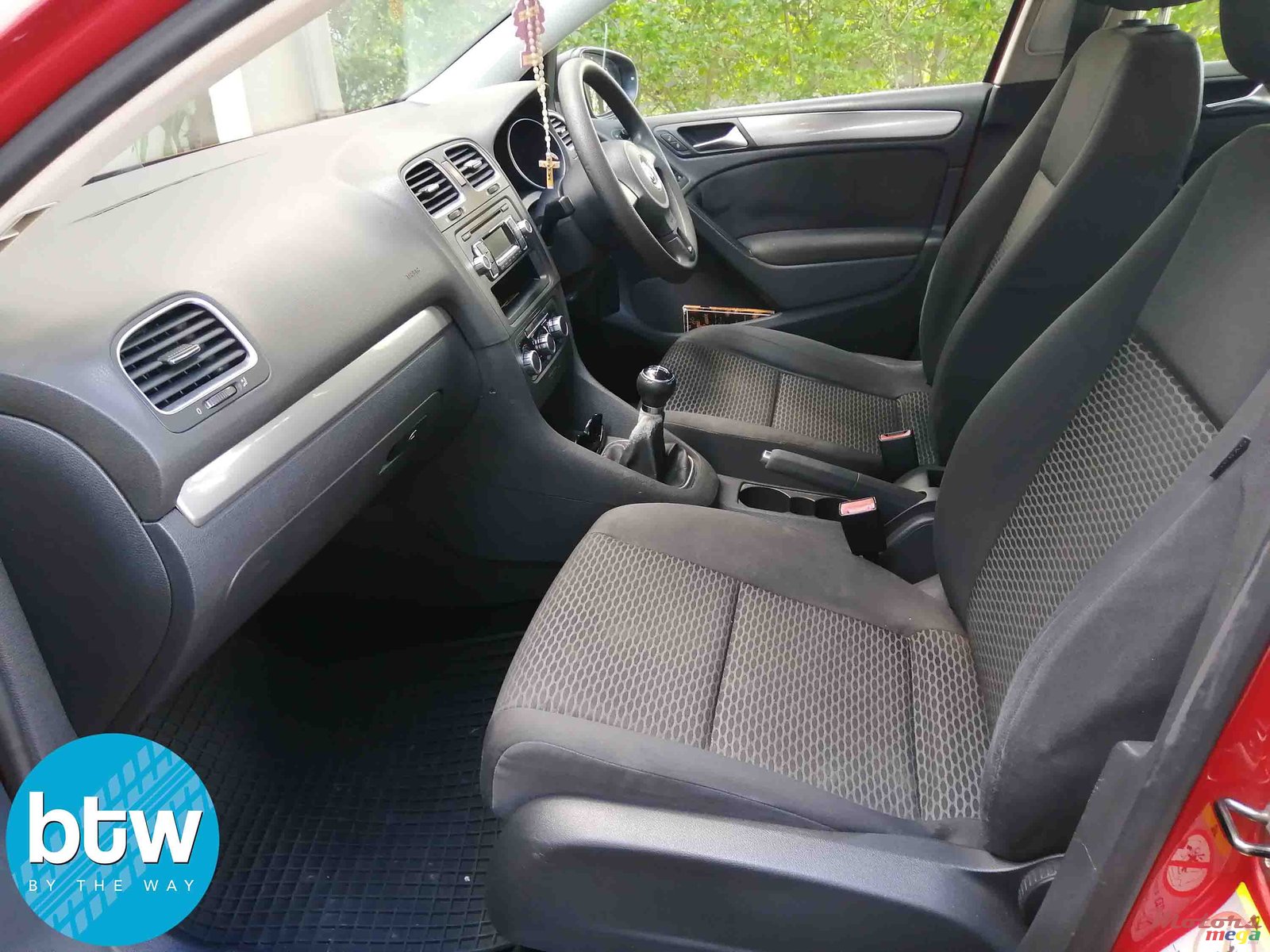 2010' Volkswagen Golf 6 photo #6