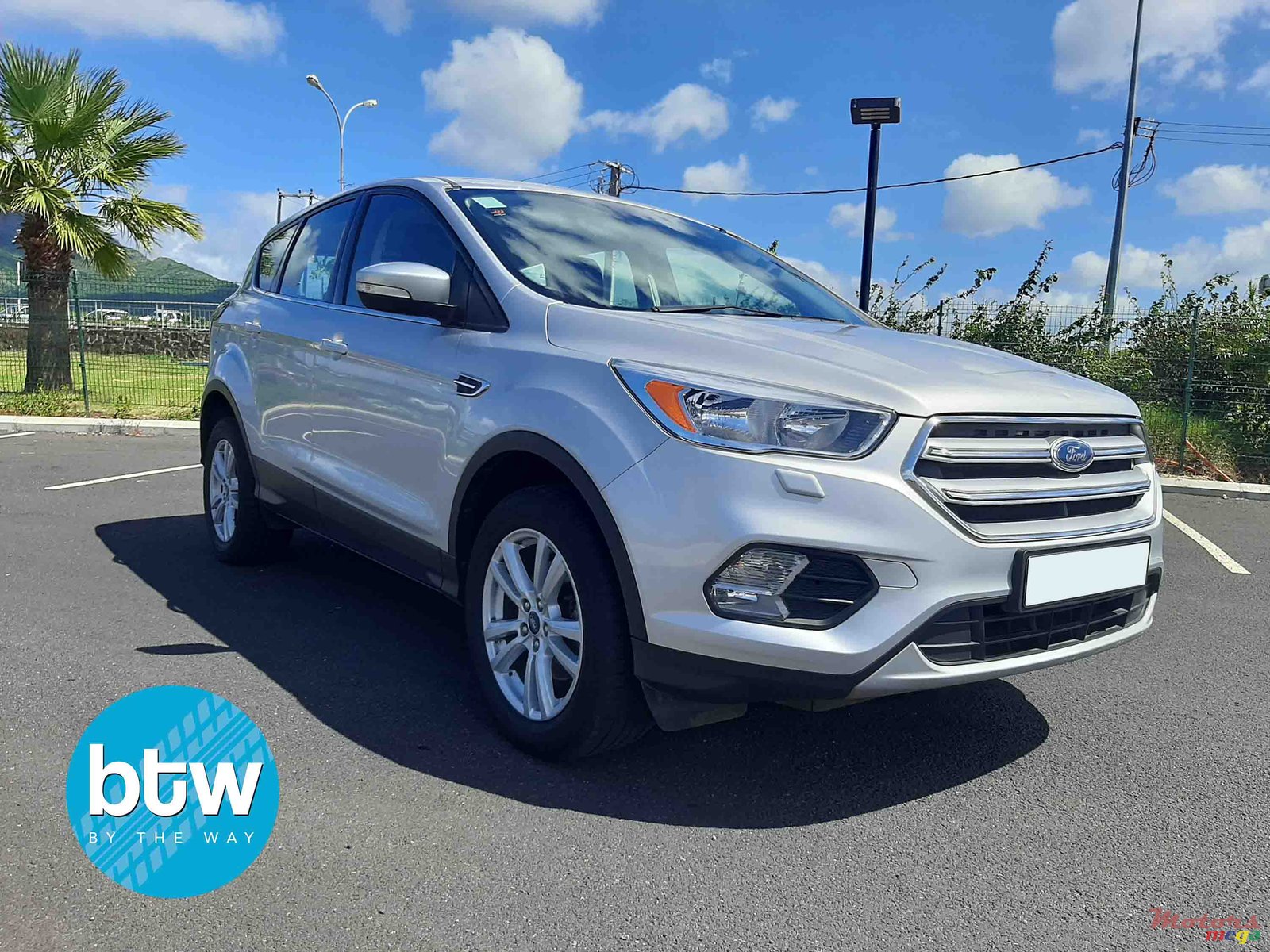 2017' Ford Kuga photo #1
