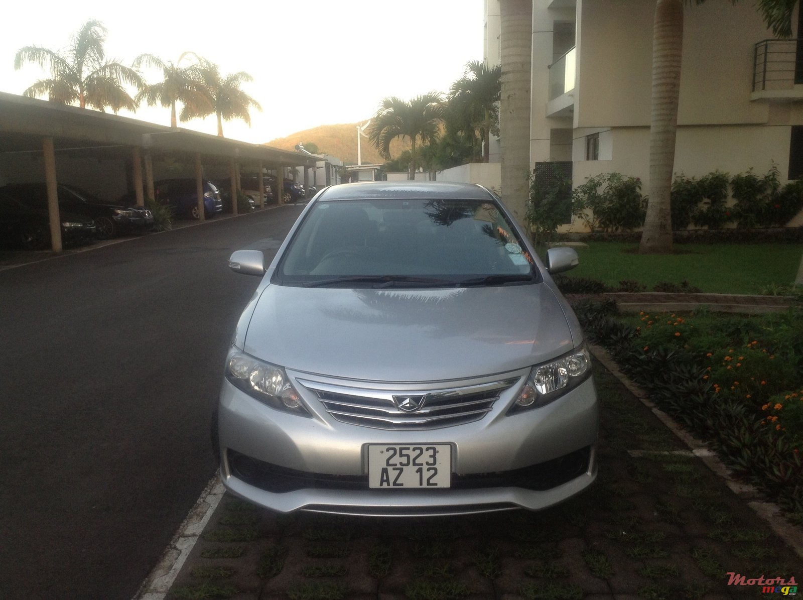 2012' Toyota Corolla Allion 1.5 photo #2