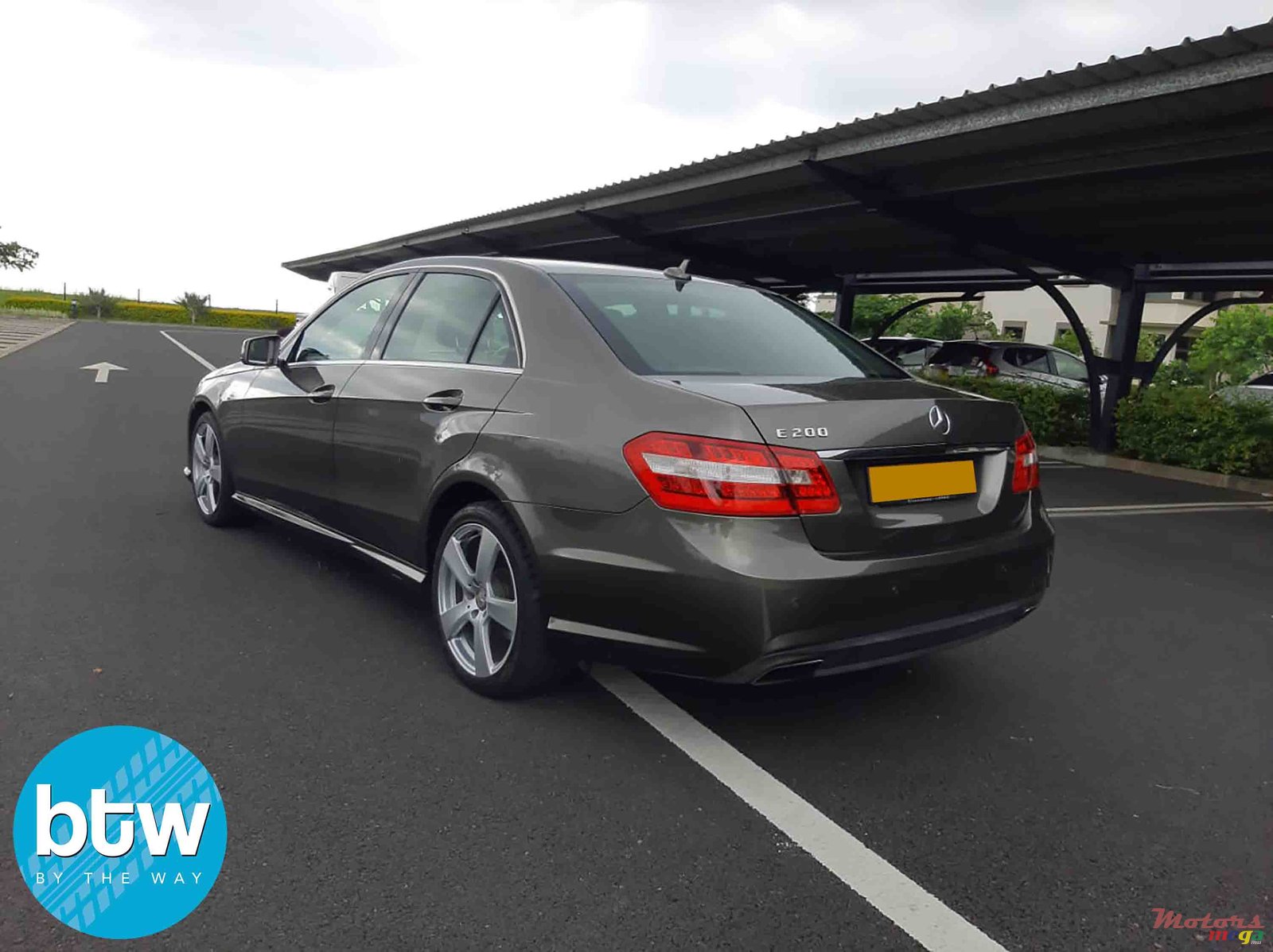 2015' Mercedes-Benz E-Class photo #3