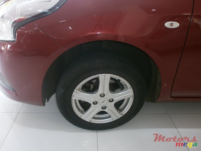 2014' Nissan Almera photo #2