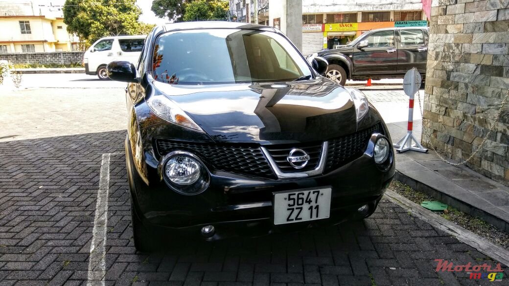 2011' Nissan Juke photo #2